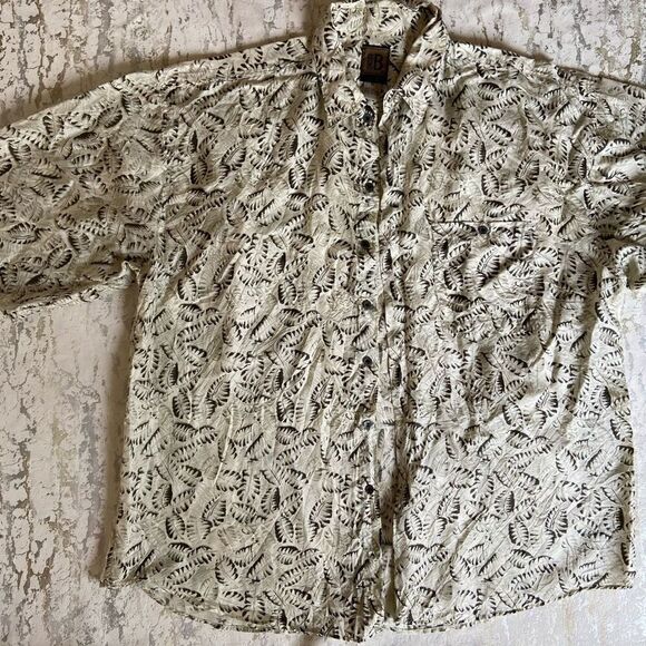 Bruno designed in Italy Silk Leaf print button down shirt - Picture 9 of 9